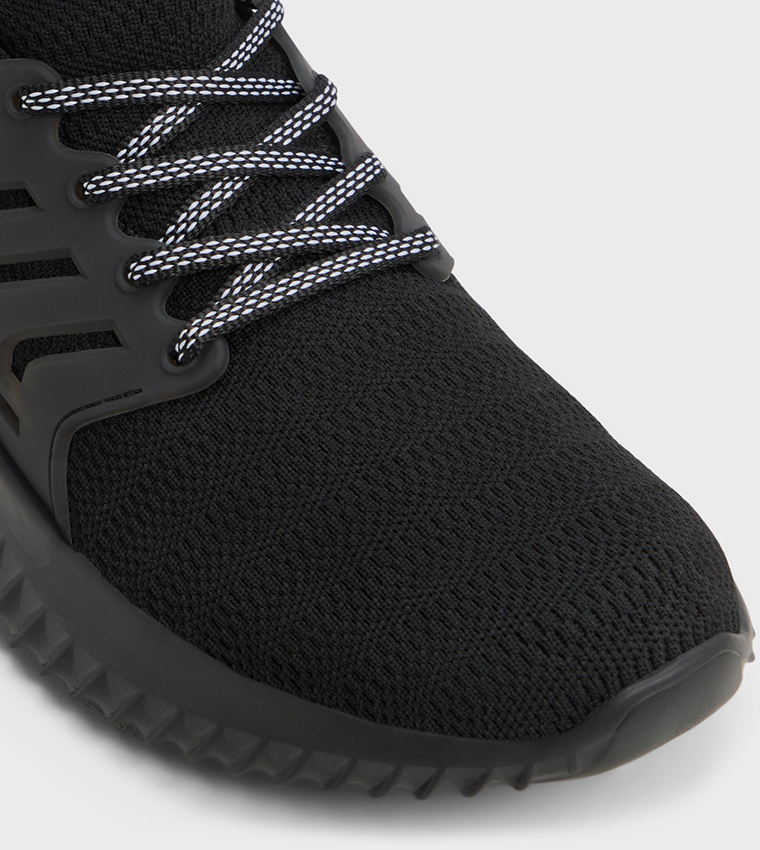 PRONTO Lace-Up Runner Sneakers
