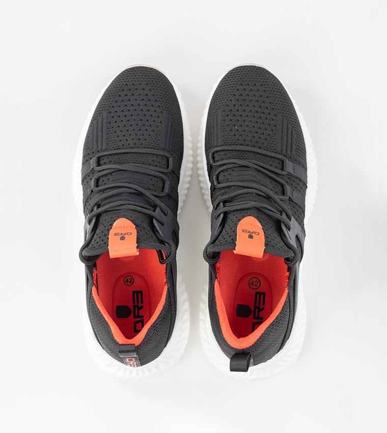 Power 2.5 Lace-Up Running Shoes