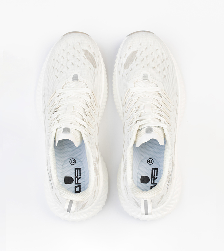 Power 3.0 Lace-Up Running Shoes