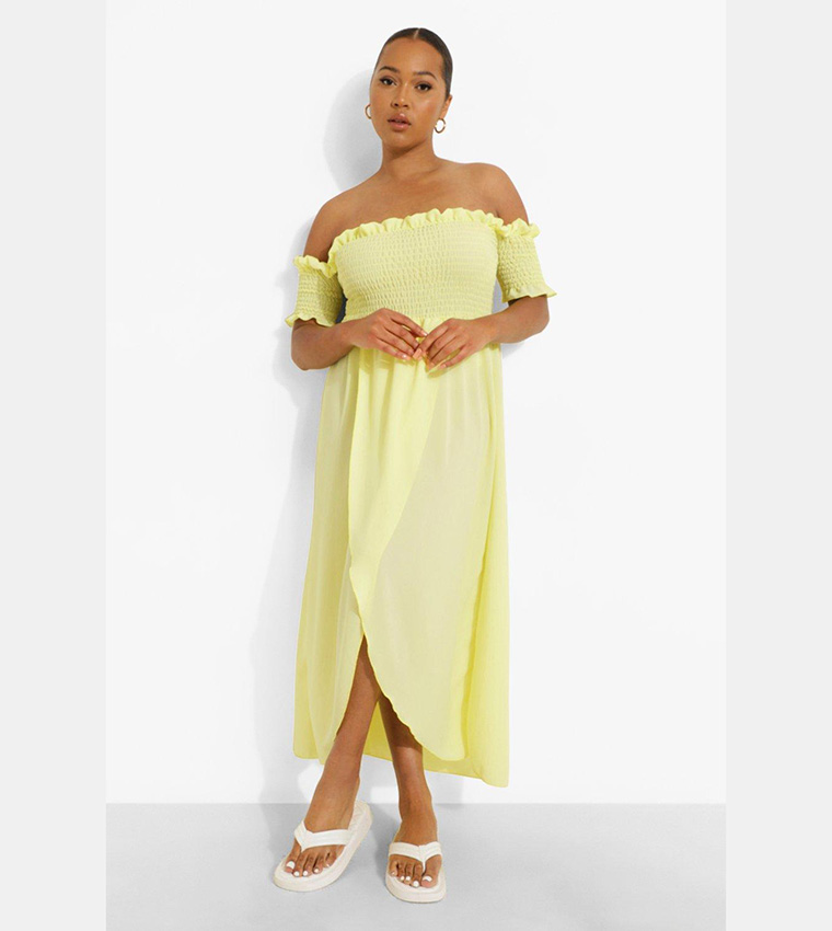 Buy Boohoo Off Shoulder Maxi Dress In Yellow 6thStreet Bahrain