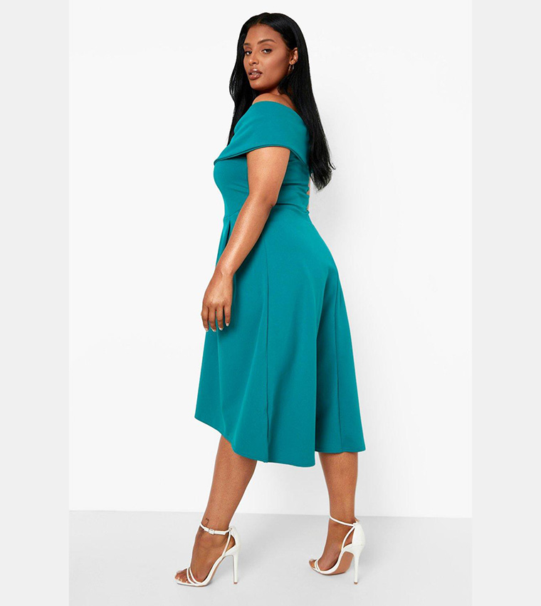 Buy Boohoo Double Layer Midi Dress In Green | 6thStreet Bahrain