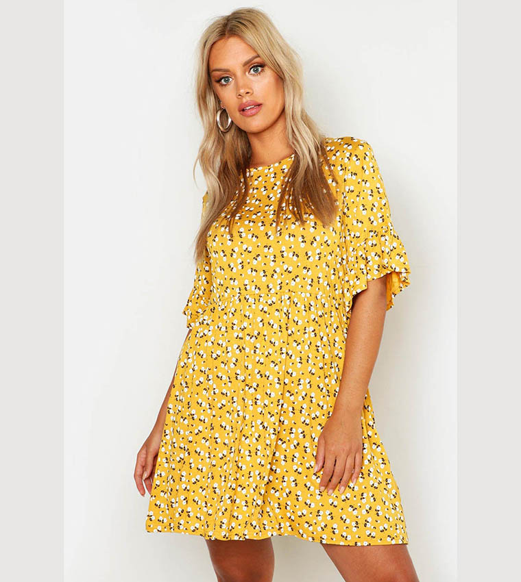 Buy Boohoo Ditsy Floral Smock Dress In Yellow | 6thstreet Qatar Buy Boohoo Ditsy Floral Smock Dress In Yellow | 6thstreet Qatar