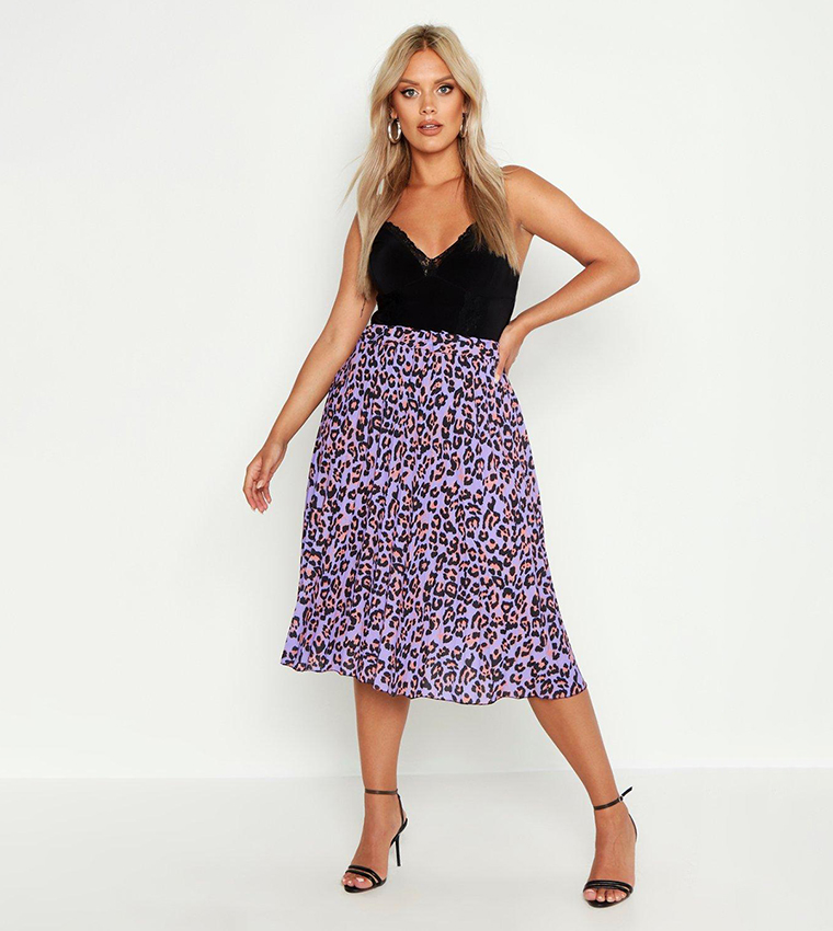 Buy Boohoo Leopard Print Pleated Midi Skirt In Purple 6thStreet Oman