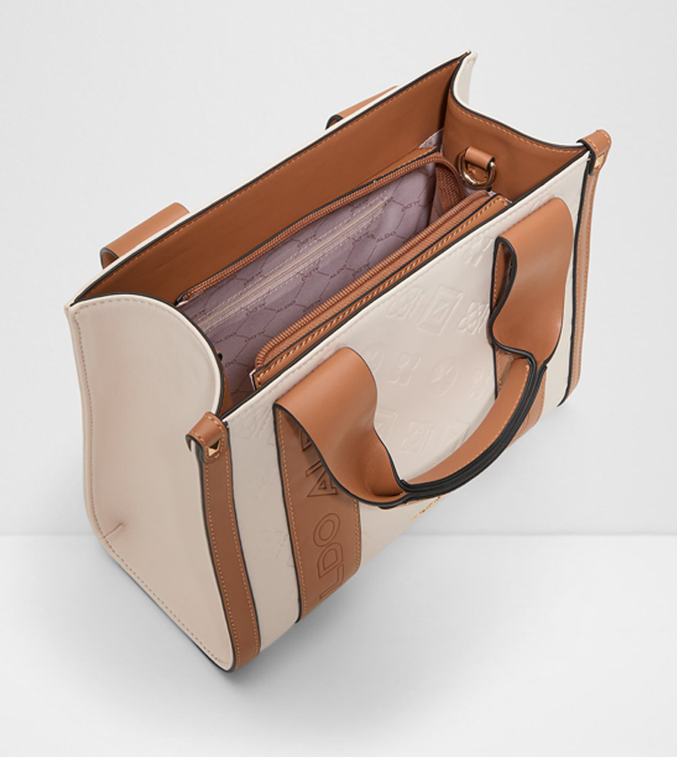 QIANWANN Logo Embossed Tote Bag