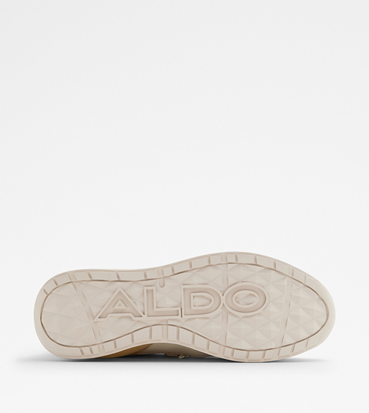 QUILTYN Quilted Lace-Up Sneakers