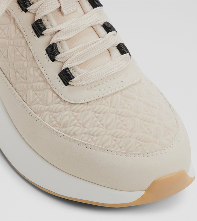 QUILTYN Textured Mid Top Sneakers
