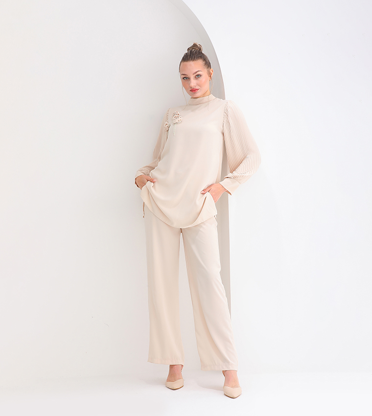 Appliqued Pleated Sleeves Co-Ord Set