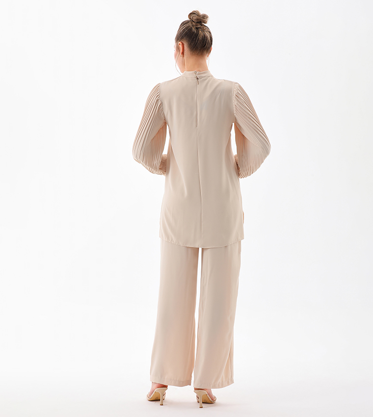Appliqued Pleated Sleeves Co-Ord Set