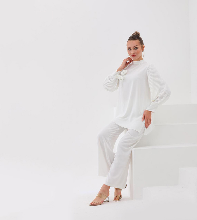 Appliqued Pleated Sleeves Co-Ord Set