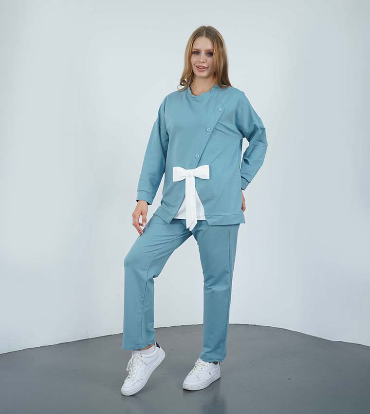 طقم كم طويل بفيونكة 