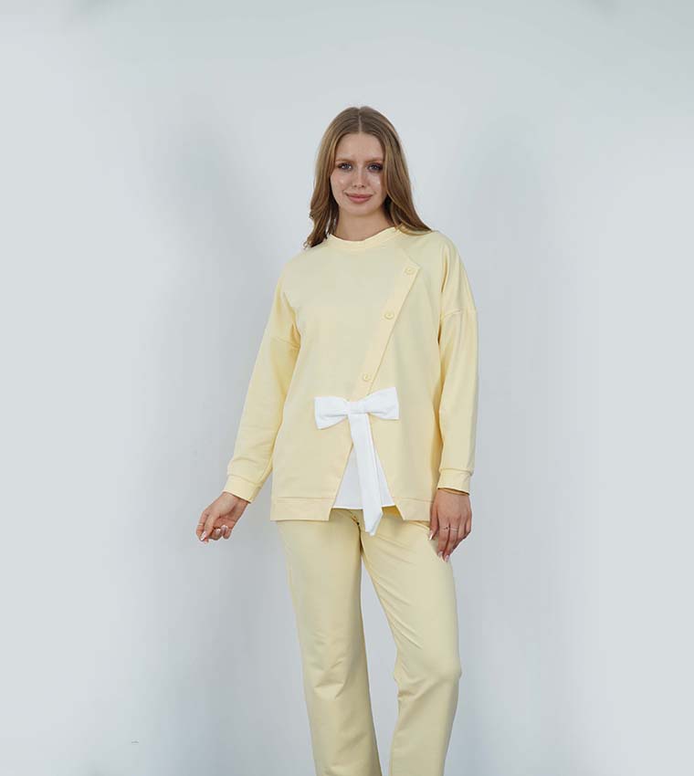 طقم كم طويل بفيونكة 