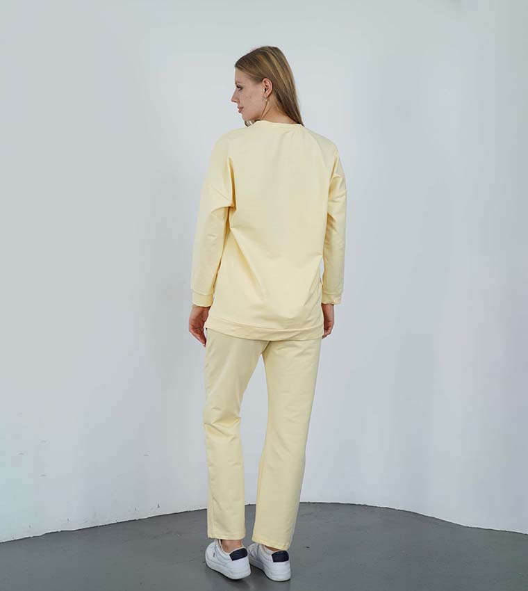 طقم كم طويل بفيونكة 