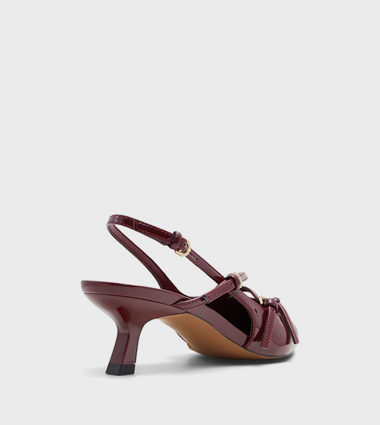 REGINNA Kitten Heel Pumps