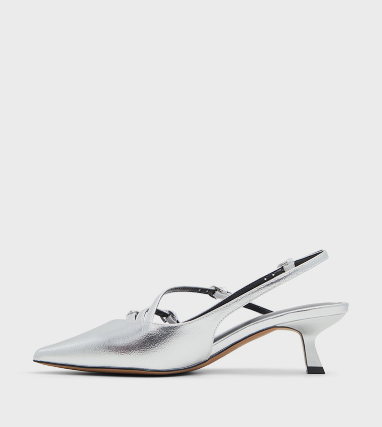 REGINNA Kitten Heel Pumps