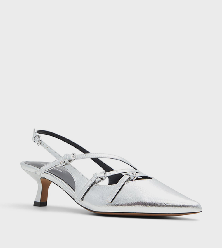 REGINNA Kitten Heel Pumps
