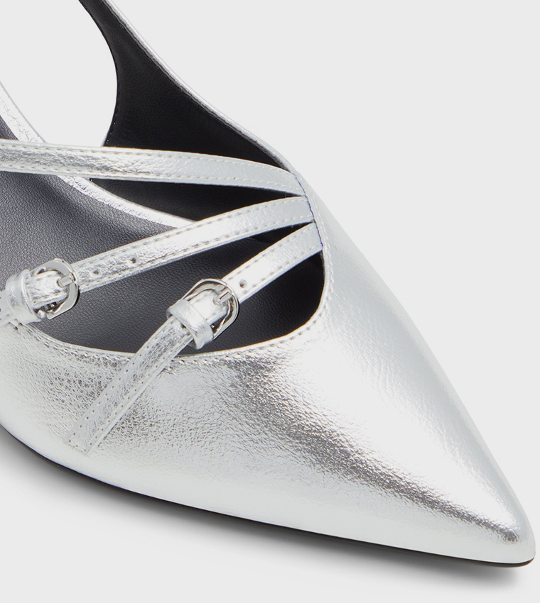 REGINNA Kitten Heel Pumps