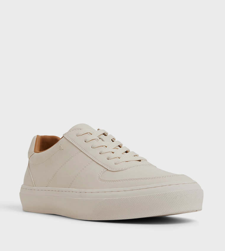 REGUS Lace-Up Sneakers
