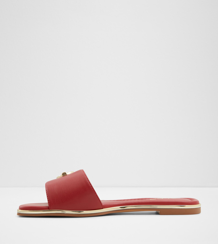 REMILA Accessory Detail Flat Sandals