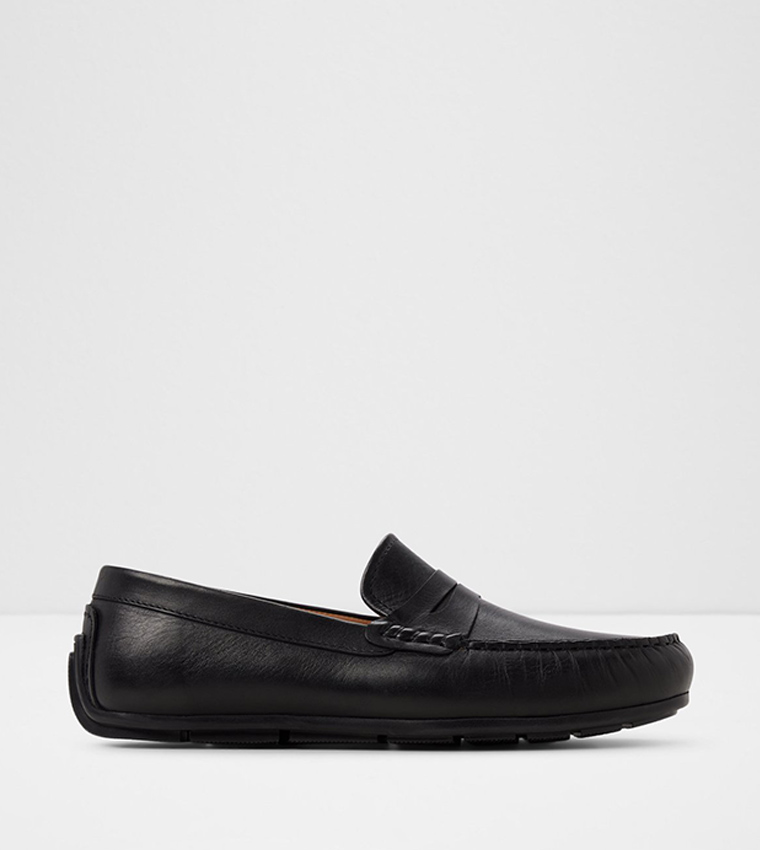 REMUS Solid Loafers