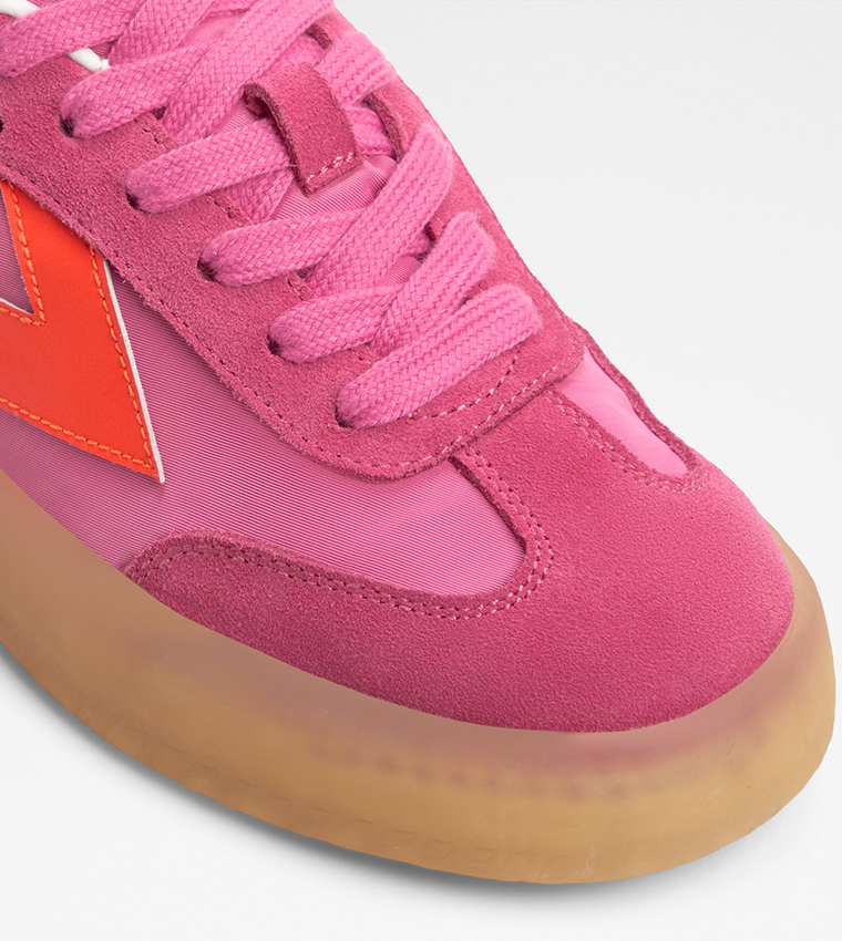 RETROSTEP Color Block Lace-Up Sneakers