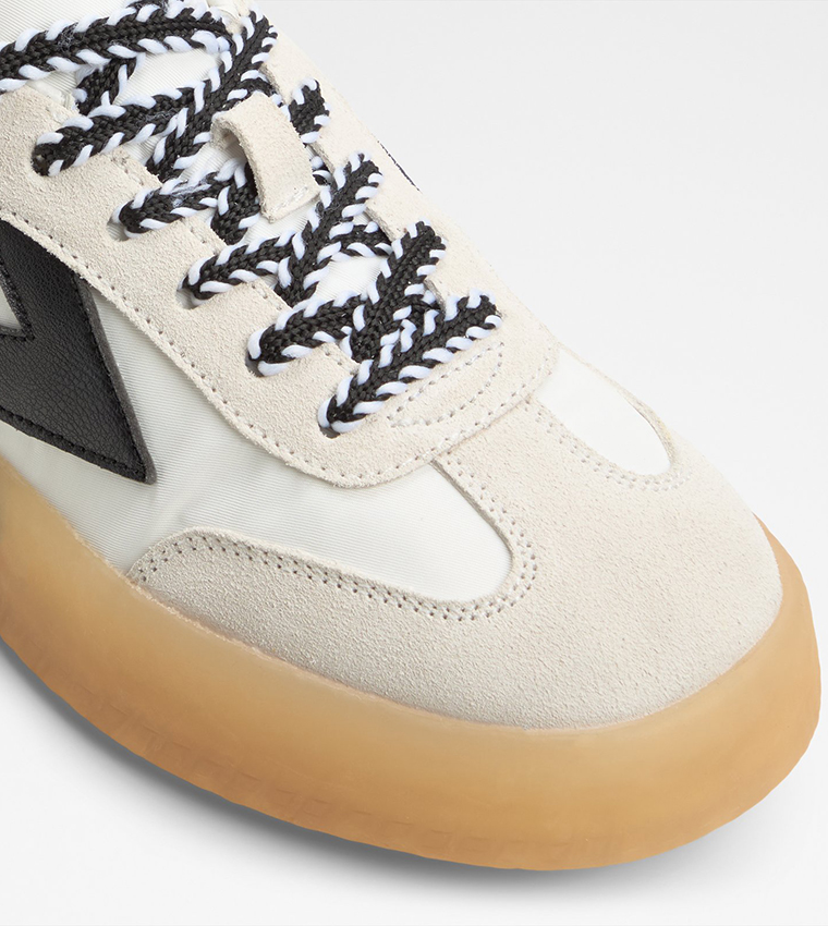 RETROSTEP Color Block Lace-Up Sneakers