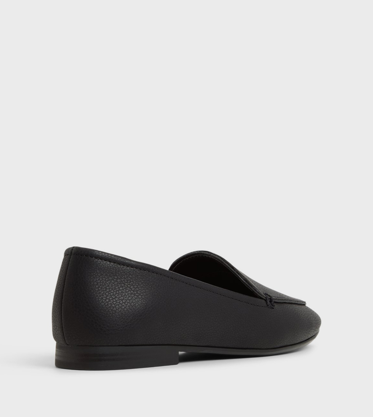 RHILEY Textured Loafers