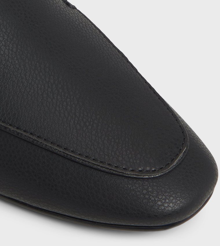 RHILEY Textured Loafers