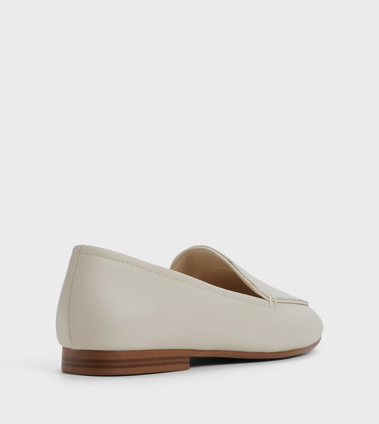 RHILEY Textured Loafers