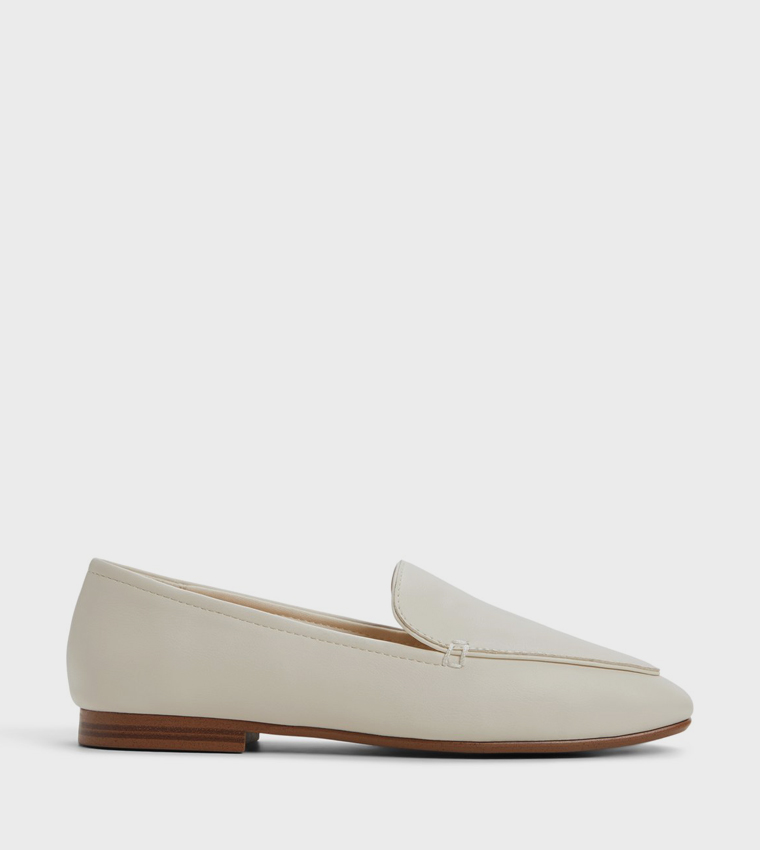 RHILEY Textured Loafers