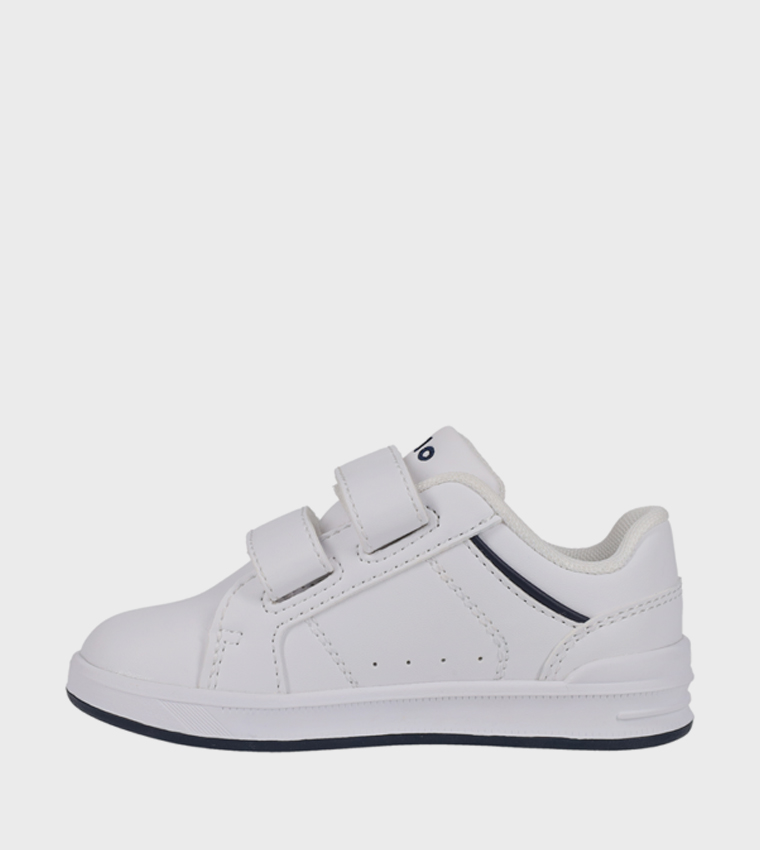 HERITAGE COURT IV BEAR EZ Sneakers