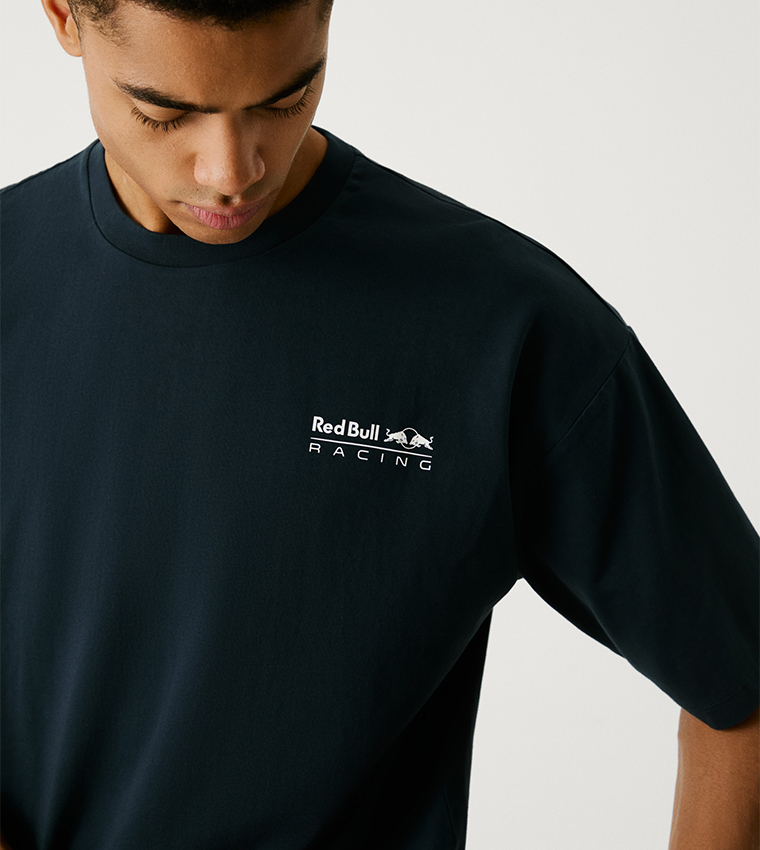 تيشيرت بياقة مستديرة وطبعة 