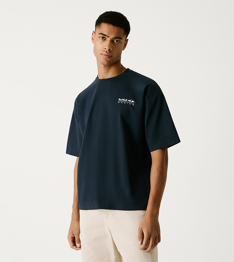 تيشيرت بياقة مستديرة وطبعة 