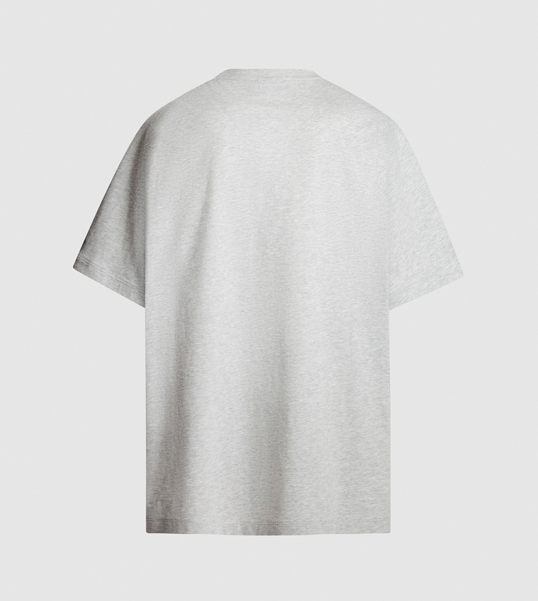 تيشيرت بياقة مستديرة وطبعة 