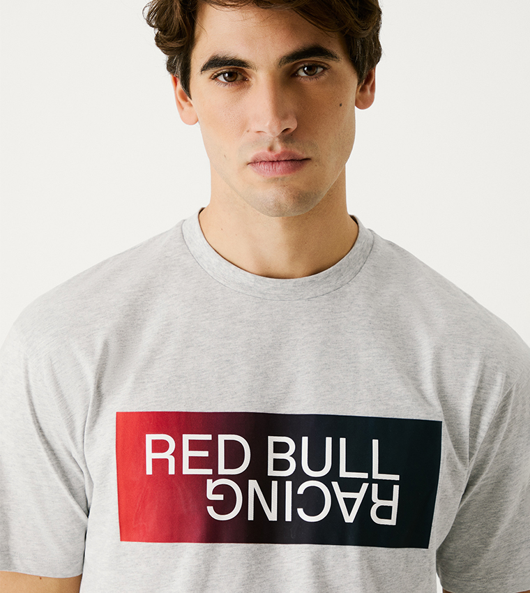 تيشيرت بياقة مستديرة وطبعة 