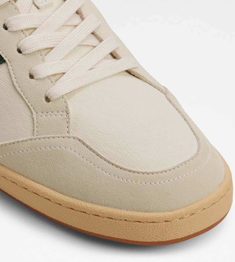 ROSCOE Lace-Up Sneakers