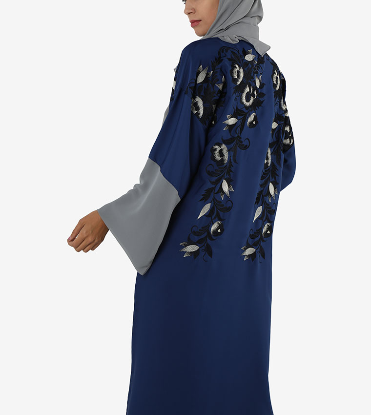 Patterned Long Wide Sleeves Abaya