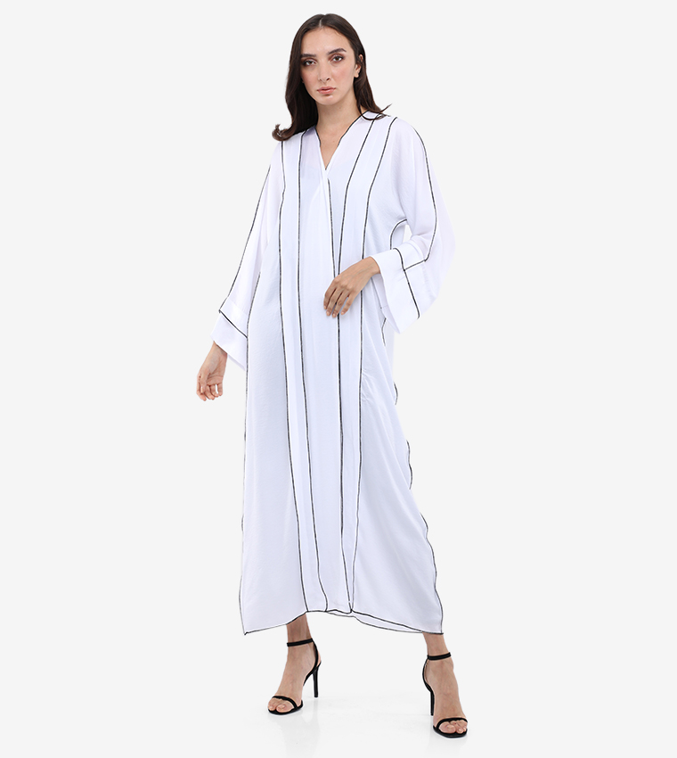 Piping Detailed Abaya