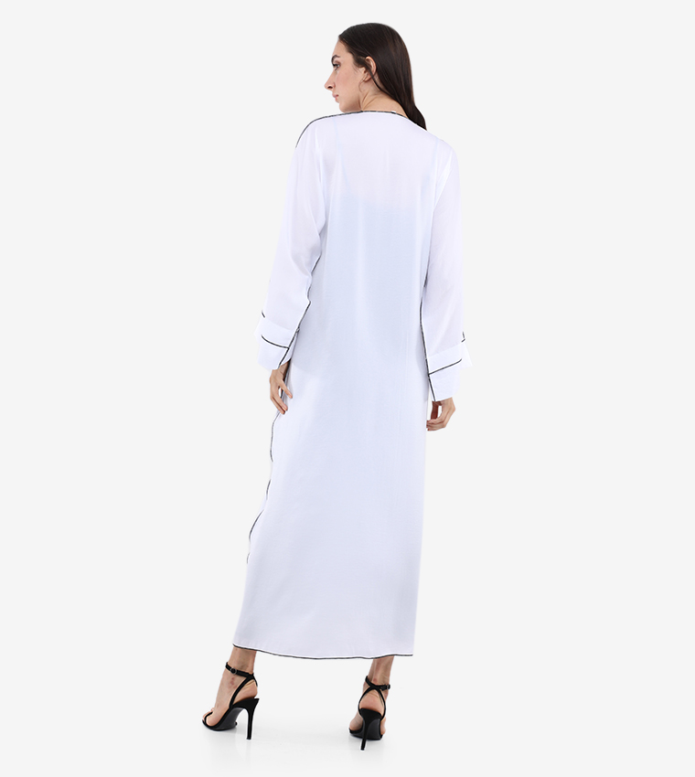 Piping Detailed Abaya