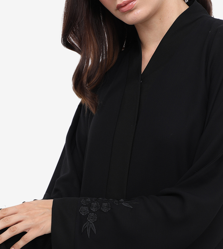 Embroidery Detailed Long Sleeves Abaya