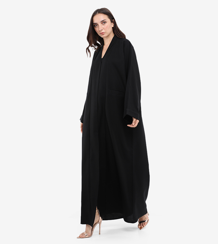 عباية نسائية