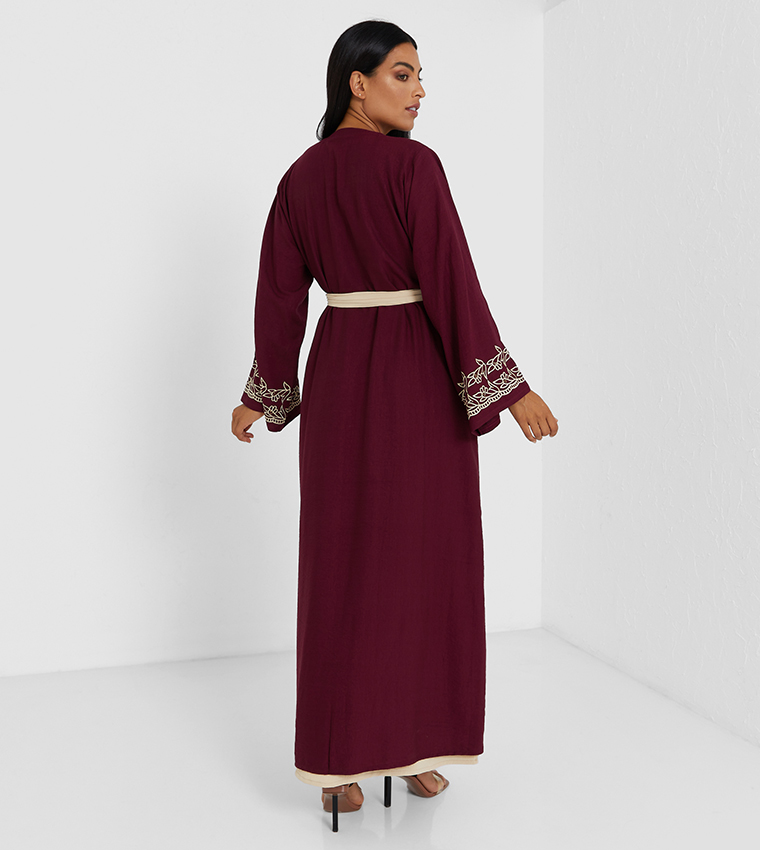 Maroon Color Abaya With Golden Color Machine Embroidery Work And Golden Inner Top And Stone Hand Work With Belt Two Pcs Abaya