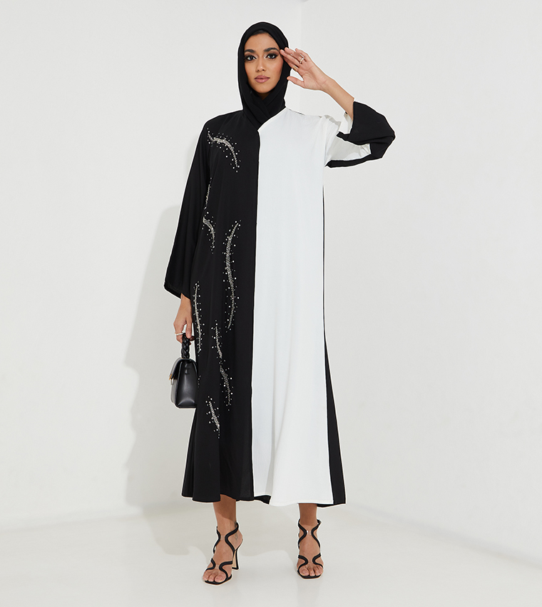 Color Block Hand Embroidered Abaya