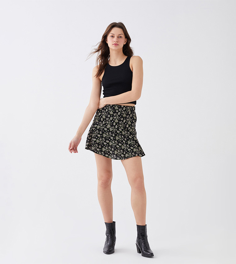 Buy LC Waikiki Floral Patterned Elastic Waist Mini Skirt In