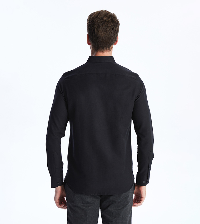 Solid Slim Fit Long Sleeves Oxford Shirt