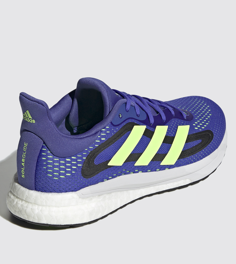 حذاء SolarGlide 4