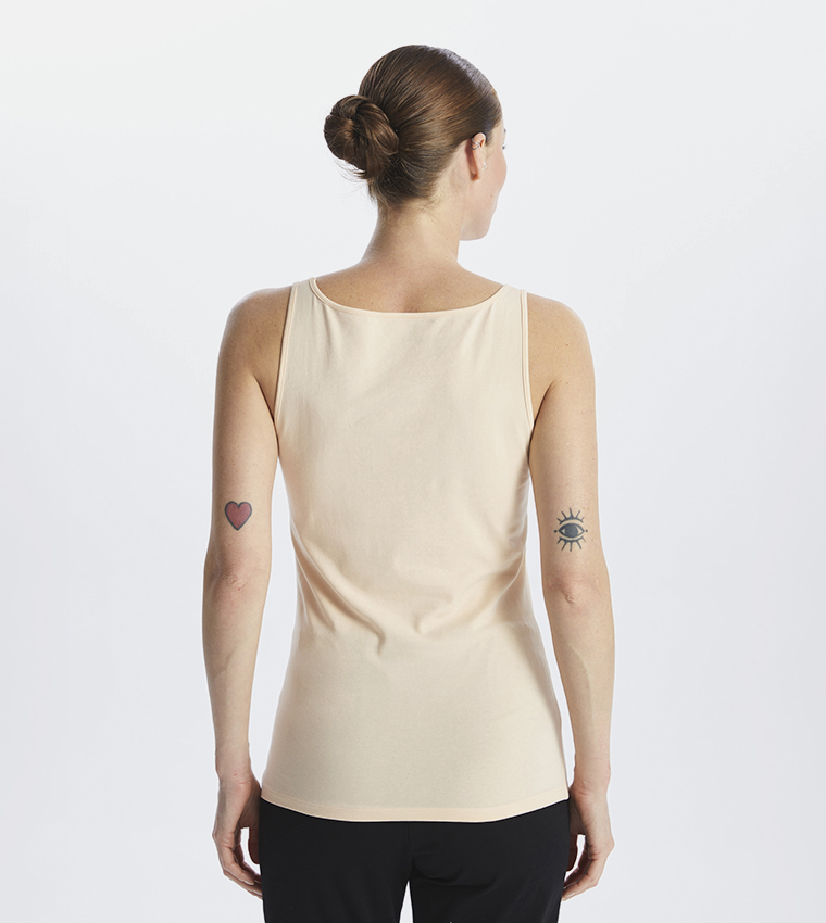 Solid U-Neck Singlet