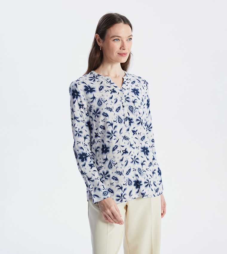 Paisley Patterned Long Sleeves Top