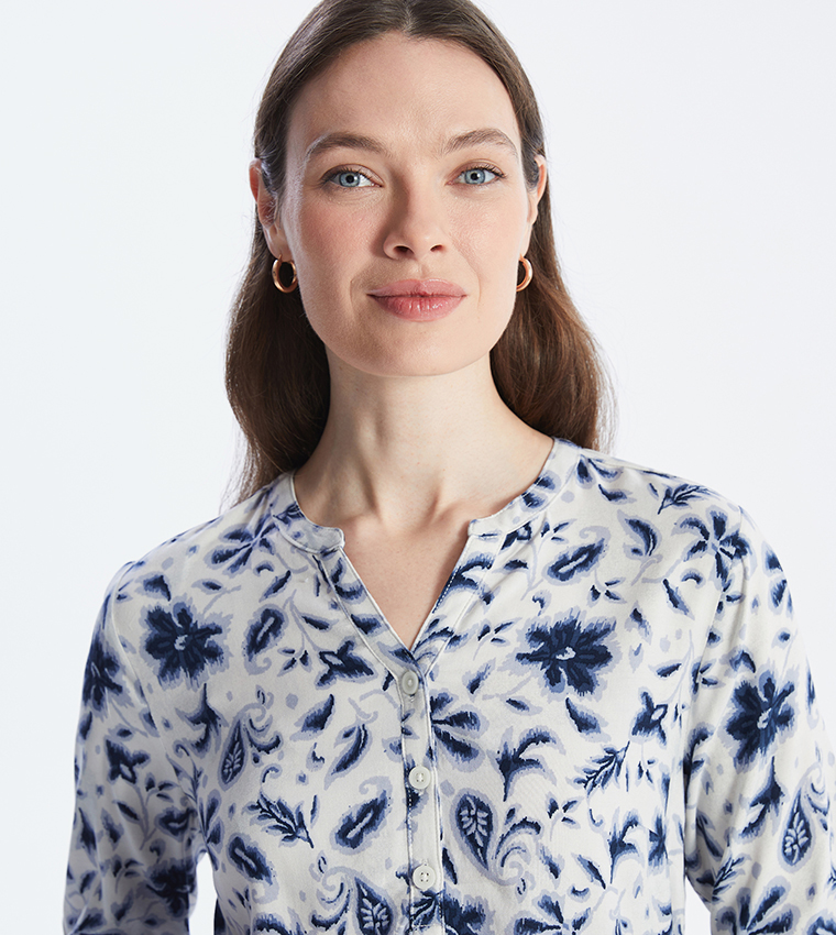 Paisley Patterned Long Sleeves Top