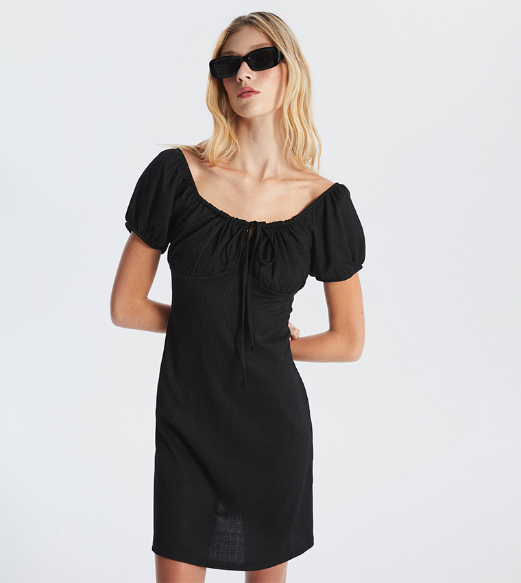 Textured Short Sleeves Mini Dress