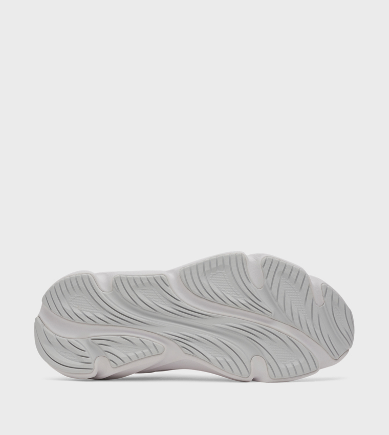 ROGUE 6 Logo Detail Running Shoes